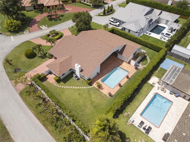 Building Photo - 13945 SW 107th Ct