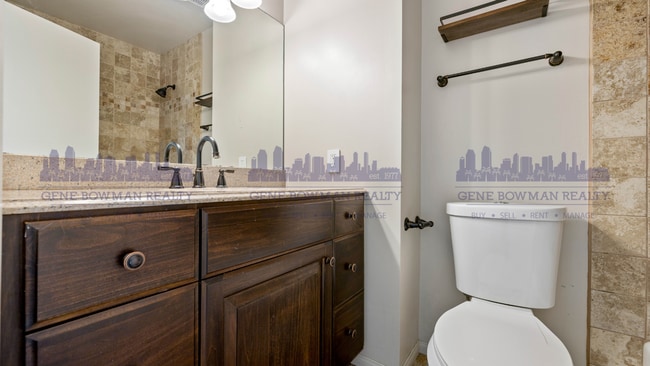 Building Photo - Beautiful 3 Bedroom / 2 Bathroom Home with Yard & 2-Car Garage – Conveniently Located in Paradise...