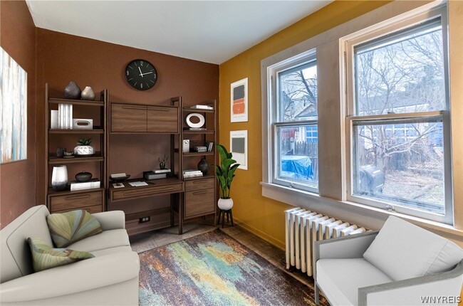 Building Photo - 107 Hawley St