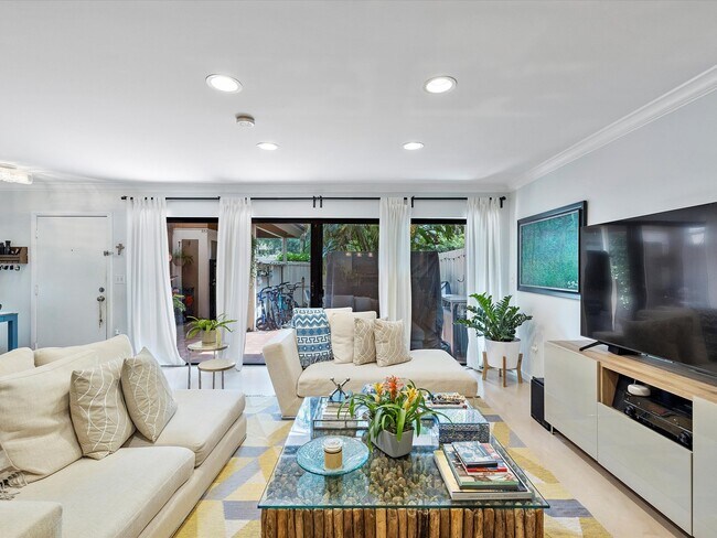 Building Photo - 9001 SW 94th St