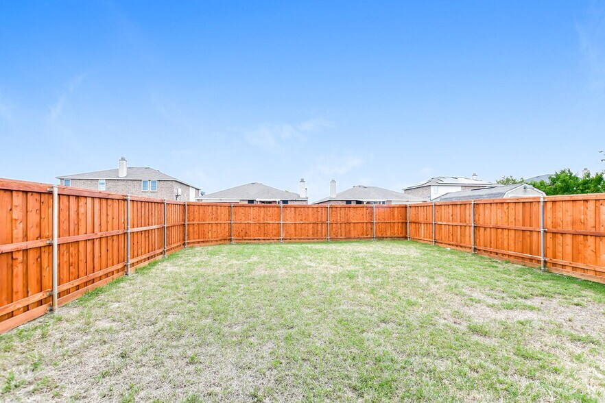 Building Photo - 1056 Bumble Bee Dr