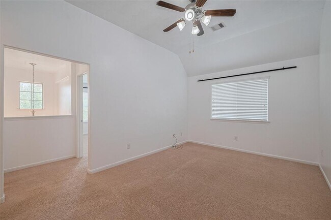 Building Photo - 23611 Plantation Pines Ln