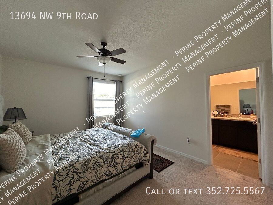 Building Photo - 13694 NW 9th Rd