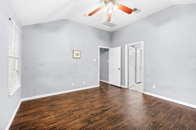 Building Photo - 1814 Hall Ridge Trace Ln