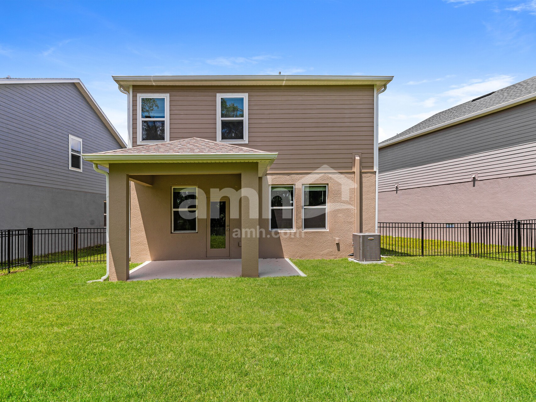 Building Photo - 16516 Cheyanne Ct