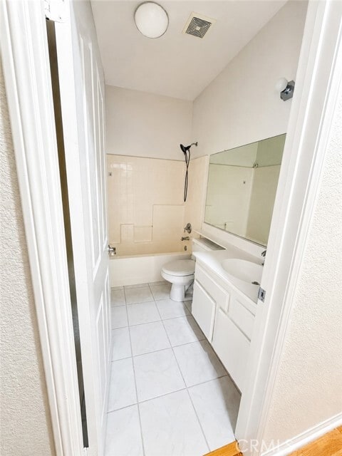 Building Photo - 13900 Nelliebell Dr