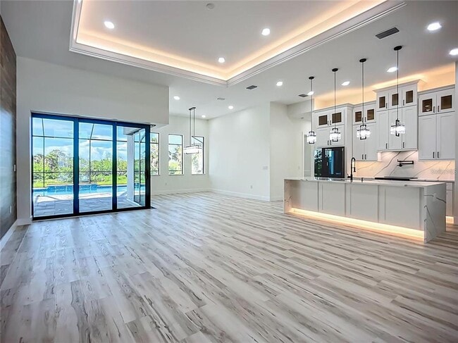 Building Photo - 1167 Boundary Blvd