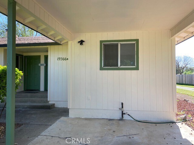 Building Photo - 19366 Mountain Meadow S