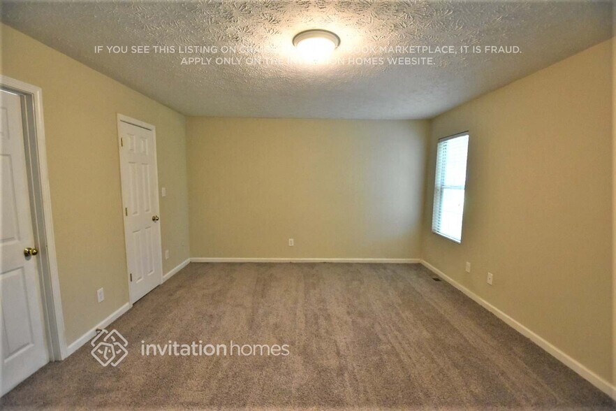 Building Photo - 5245 Hillcrest Glenn Dr