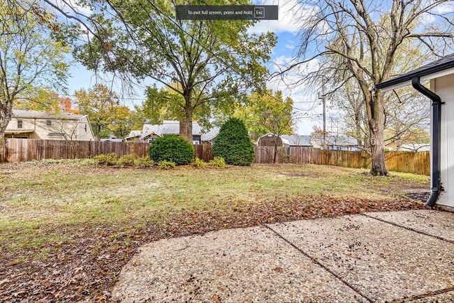 Building Photo - Welcome to your dream home! 4 bedroom 3 ba...
