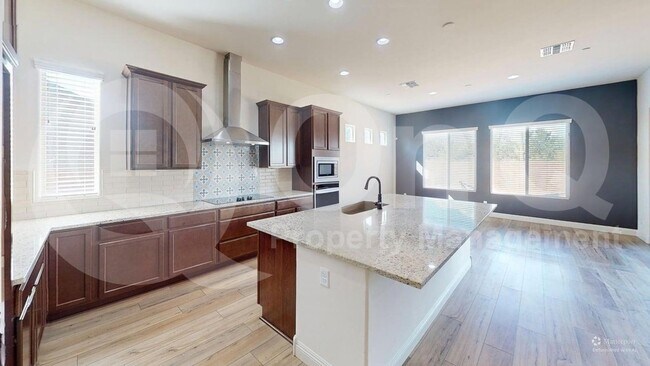 Building Photo - 2714 W Plateau Rdg Dr