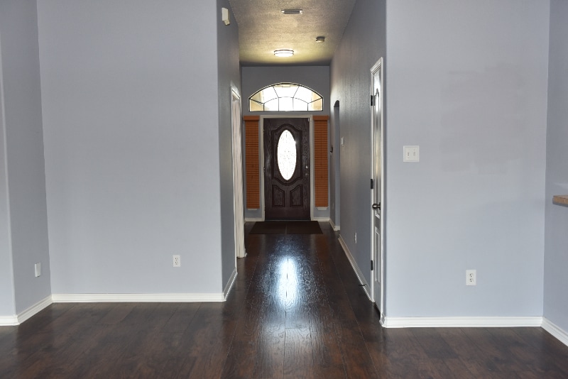Building Photo - 6145 Ortiz Dr