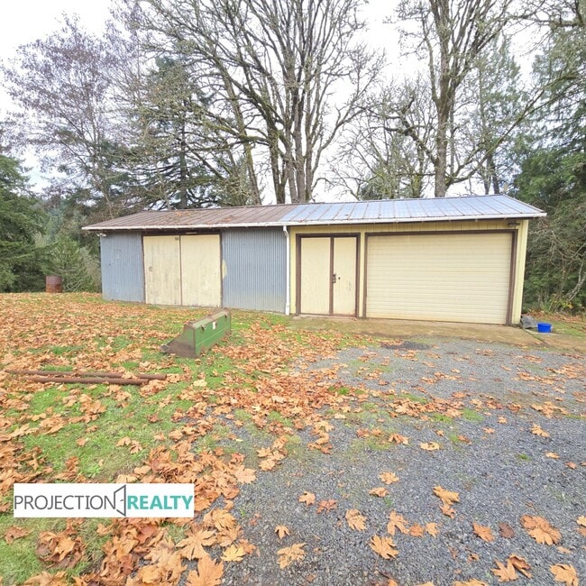 Building Photo - 32535 Coal Creek Rd