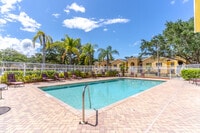 Building Photo - Live Oak Villas