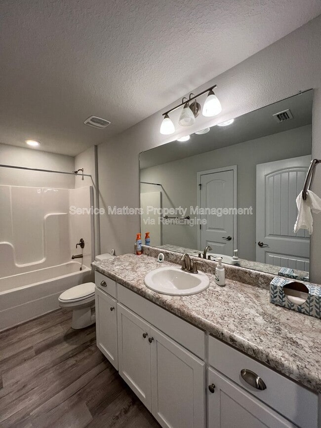 Building Photo - 5955 Parsonage Cir