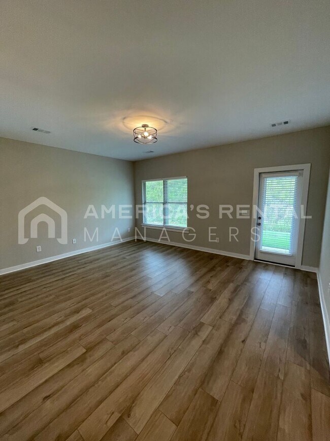 Building Photo - Home for Rent in Tuscaloosa, AL!!! View with 48 Hours Notice!  DEPOSIT PENDING!!