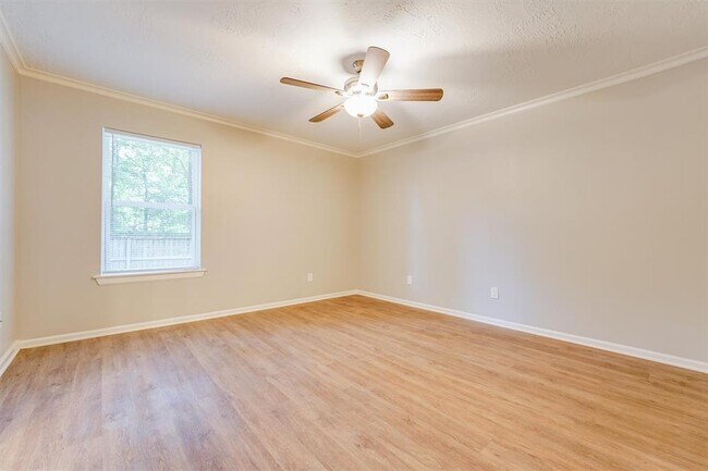 Building Photo - 21 E Brookberry Ct