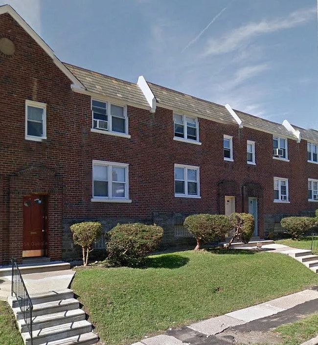 Building Photo - 6302 Magnolia St