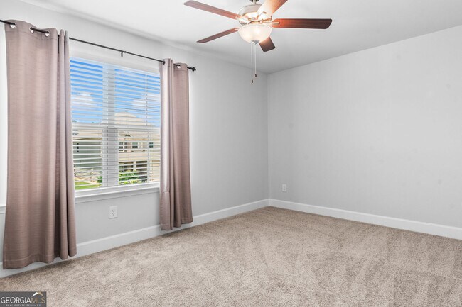 Building Photo - 5467 Fountainhead Ln