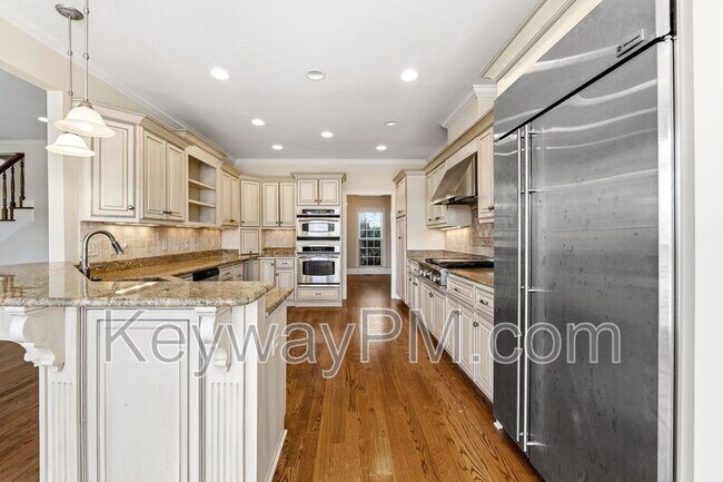 Building Photo - 529 John Fox Run