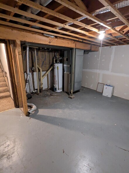 Basement - 645 Easton Pky