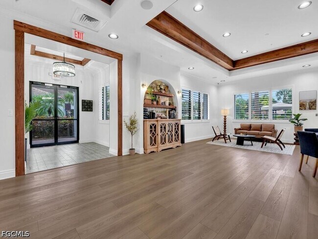 Building Photo - 11075 Lancewood St