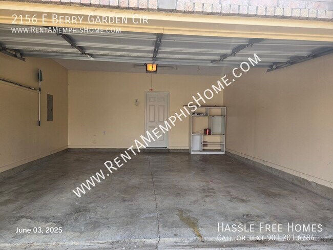 Building Photo - 2156 Berry Garden Cir W