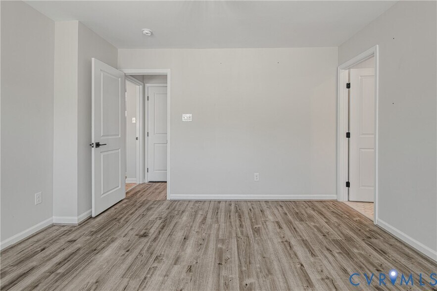 Building Photo - 16848 White Daisy Loop