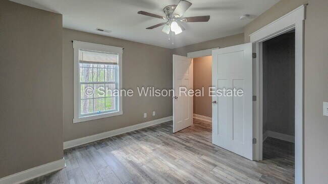 Building Photo - "Charming Rocky Face Duplex: Spacious 2-Be...