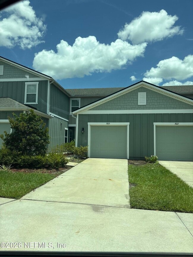 Building Photo - 7825 Echo Springs Rd