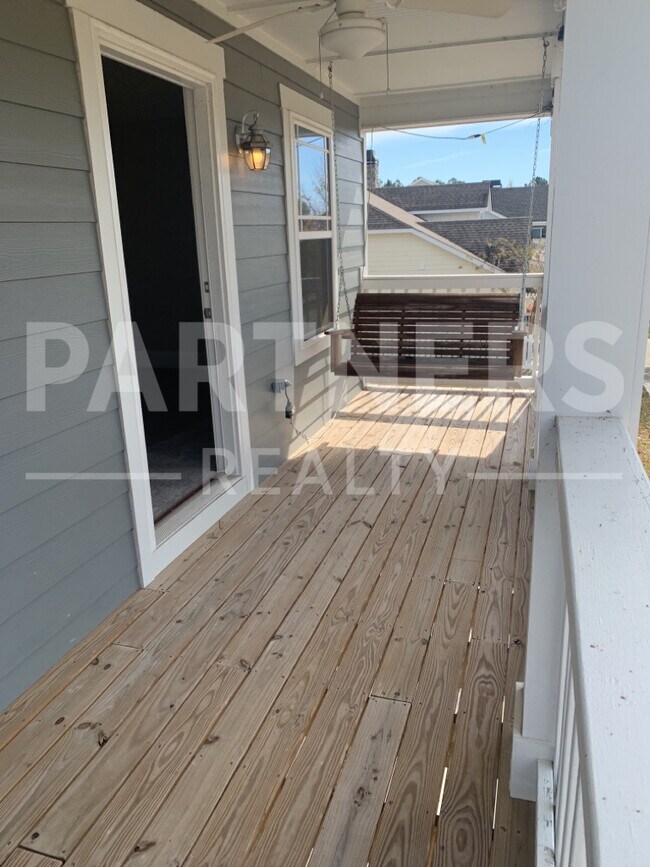 Building Photo - 170 Ave of Learning