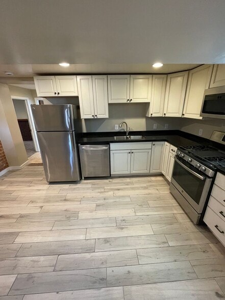 Building Photo - 1395 N Harlan St