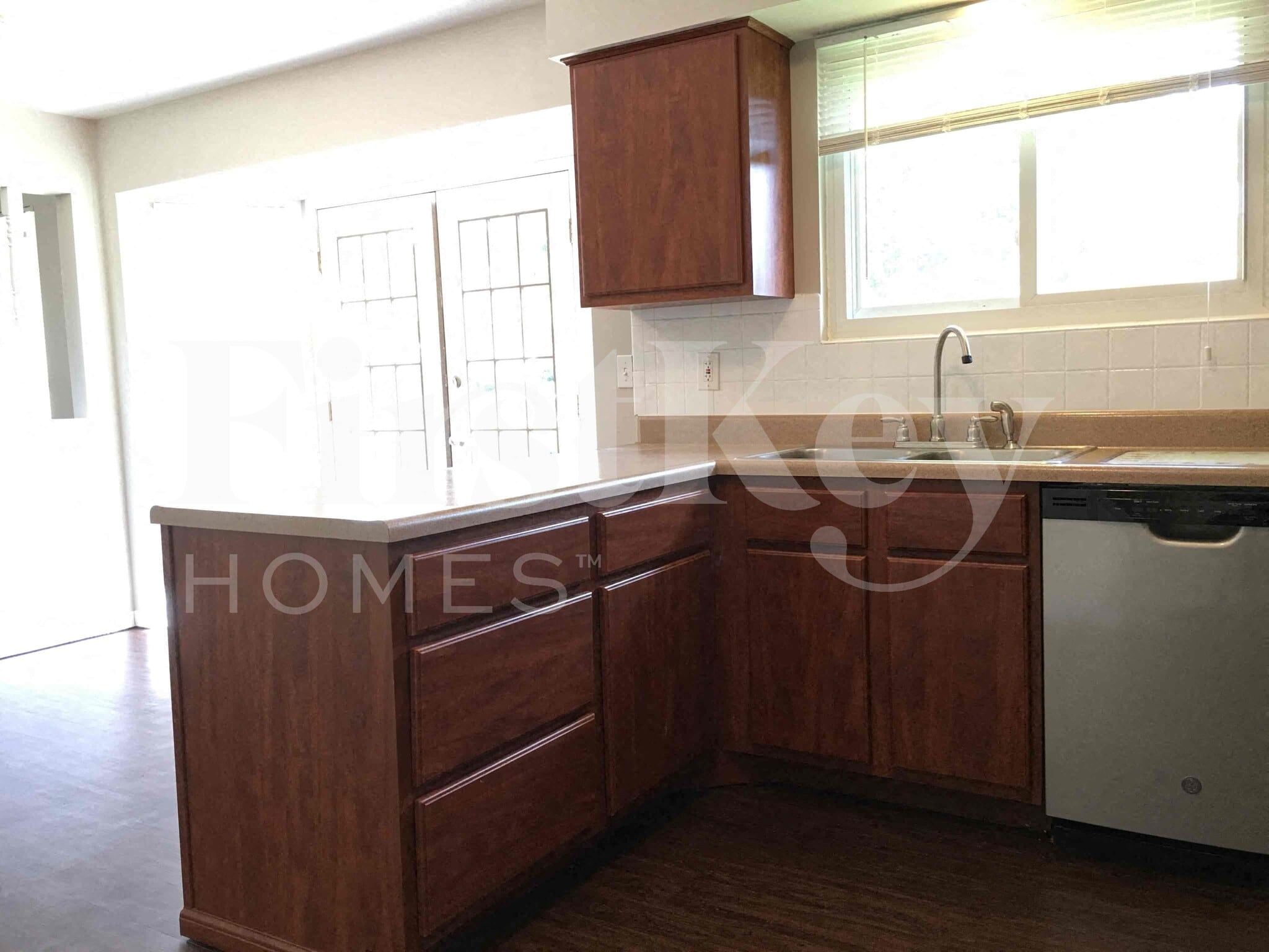 Building Photo - 5 Les Cherbourg Ct