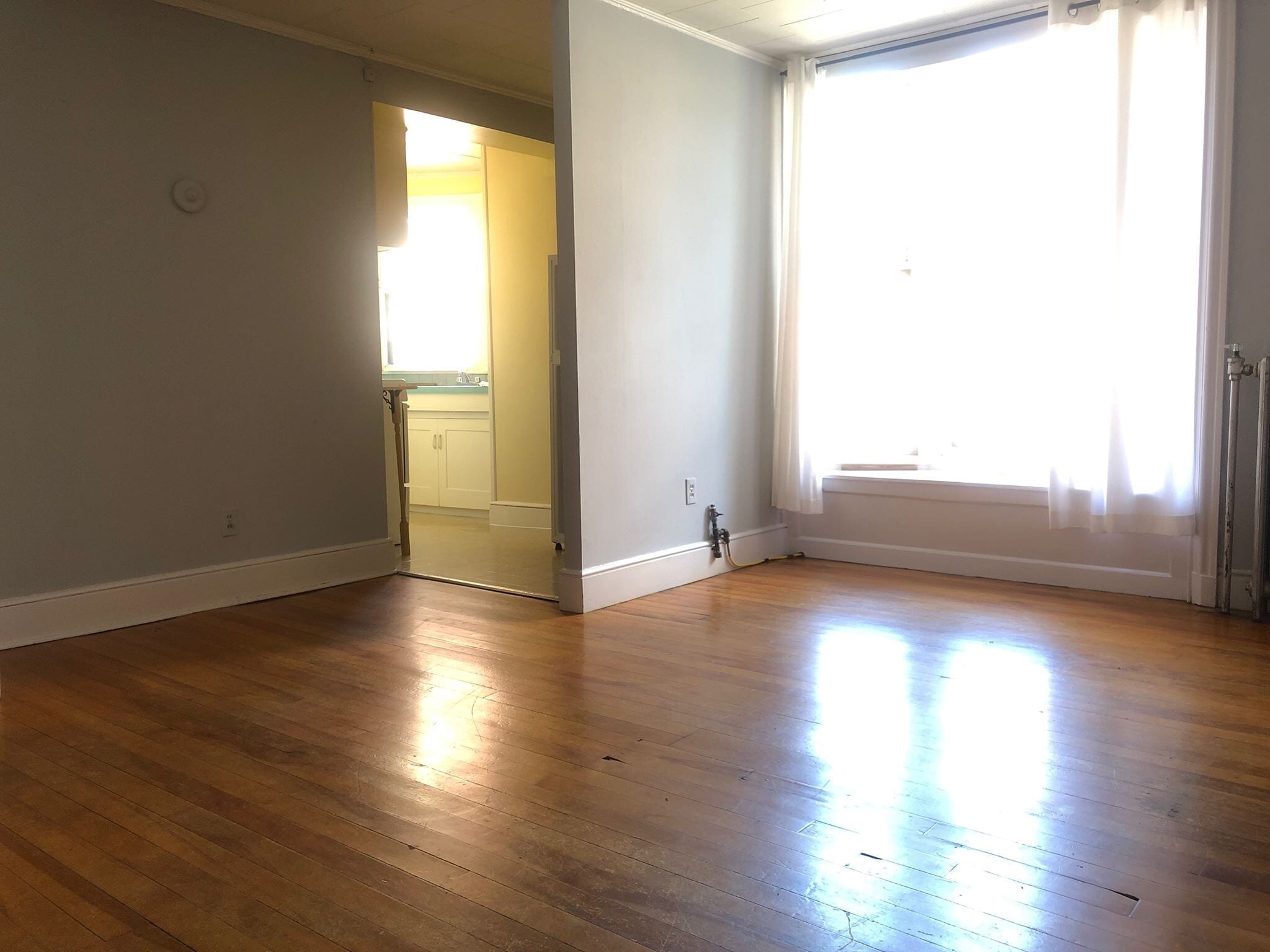 Building Photo - 31 Deering St