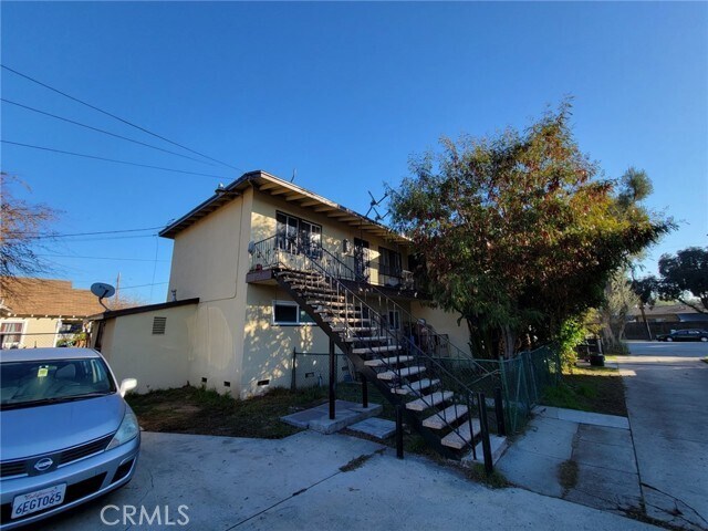 Building Photo - 757 S Towne Ave