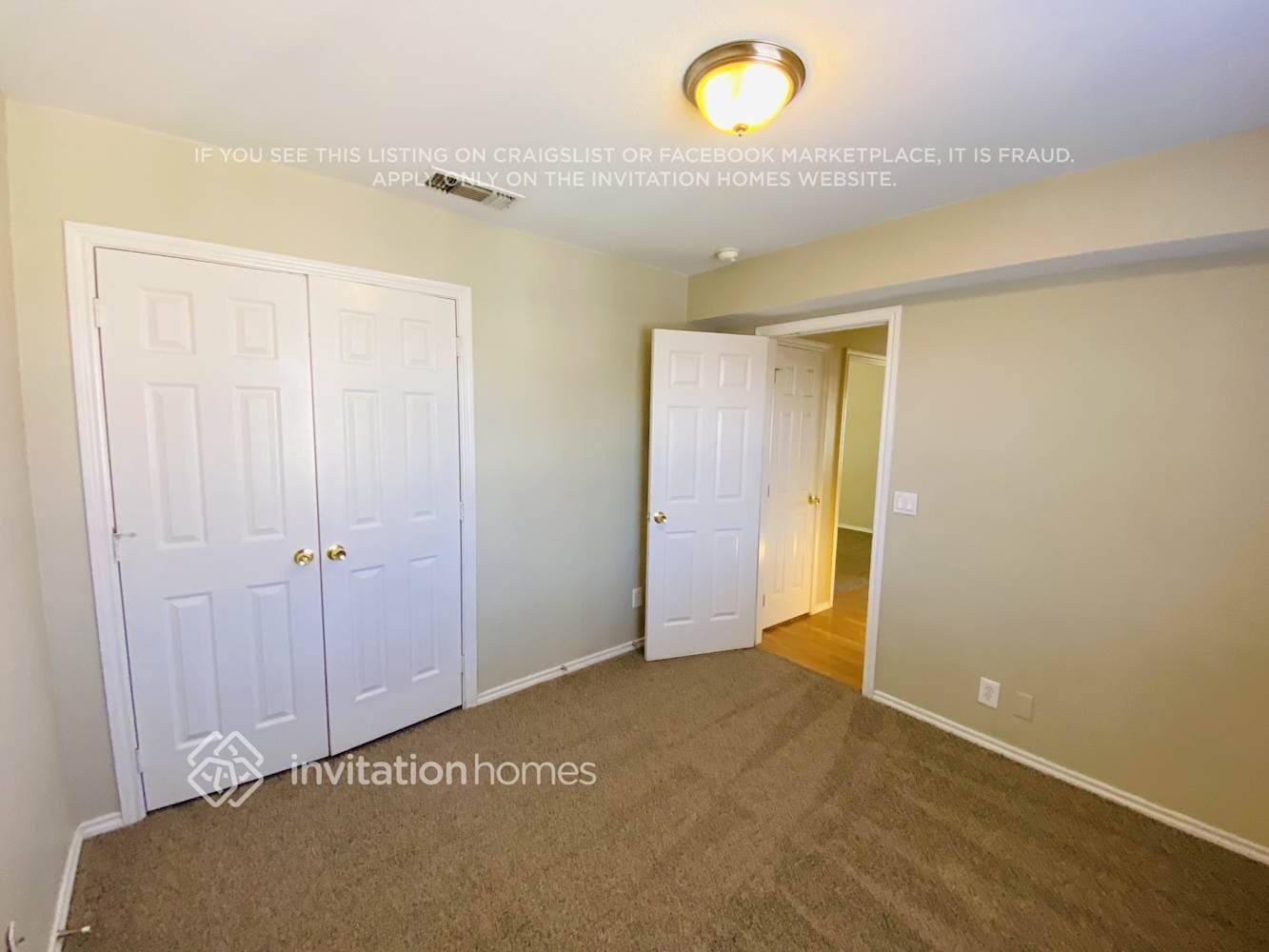Building Photo - 302 S Quail Ln