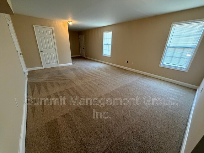 Building Photo - 3965 Brushymill Ct