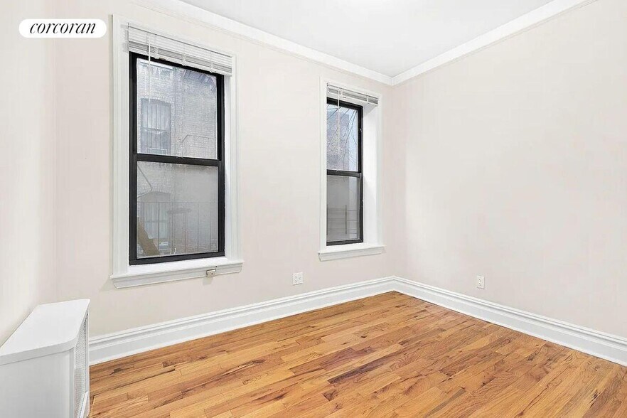 Building Photo - 63 W 107th St