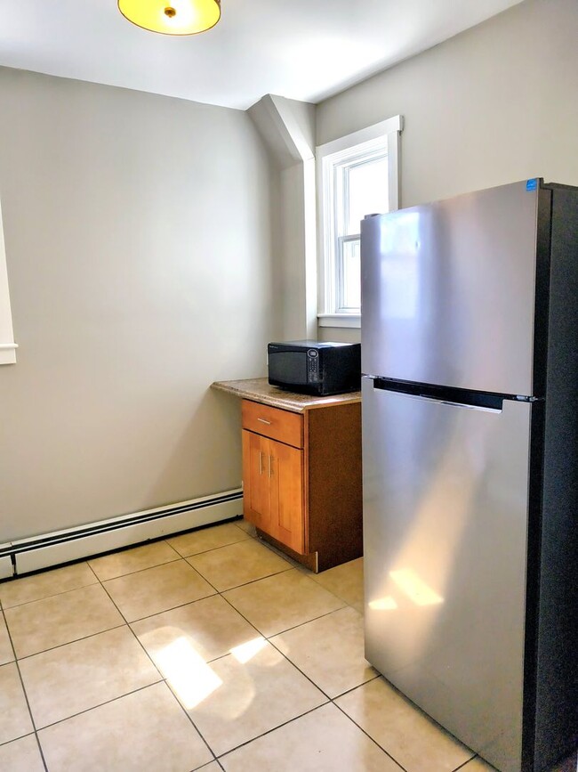 Building Photo - *****Cranston/Eden Park – Four Bed Duplex - $3,295*****