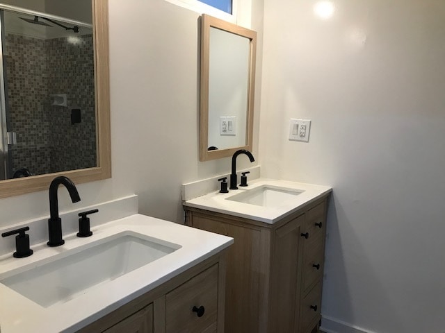 Building Photo - 13408 Glenoaks Blvd