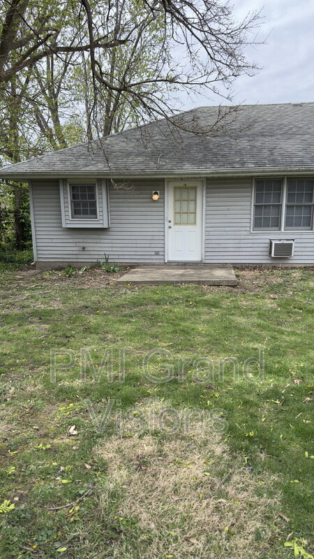 Building Photo - 1305 18th St