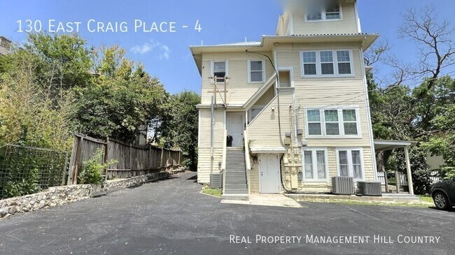 Building Photo - 130 E Craig Pl