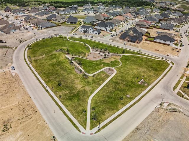 Building Photo - 14421 Walsh Ave