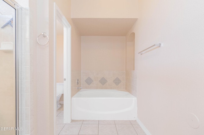 Building Photo - 3016 Tierra Cuervo Dr