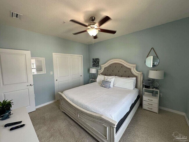 Building Photo - 14549 Salt Meadow Dr