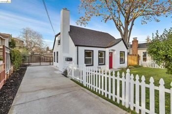 Building Photo - 1109 Lincoln Ct