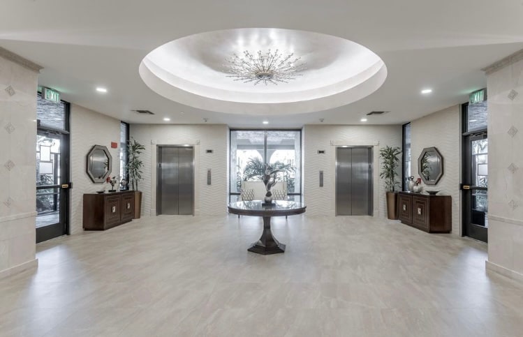 Building Photo - 100 N Collier Blvd