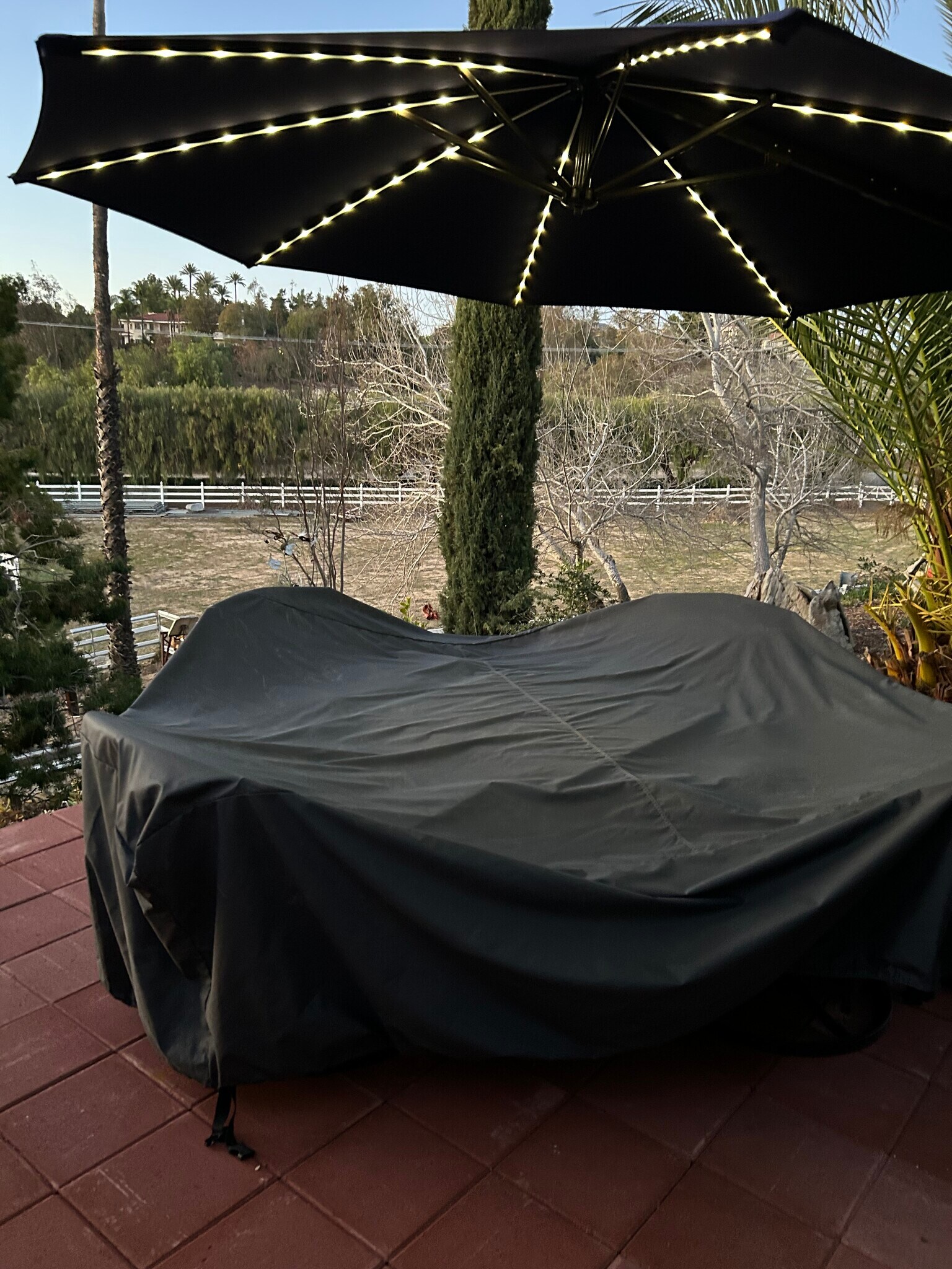 Patio Set Covered - 34545 Linda Rosea Rd