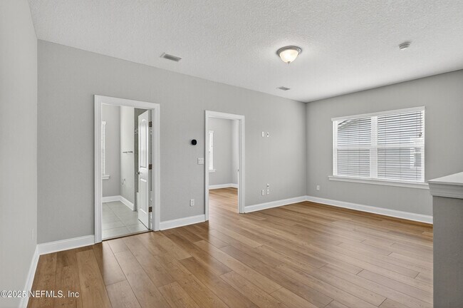 Building Photo - 105 Wye Rd