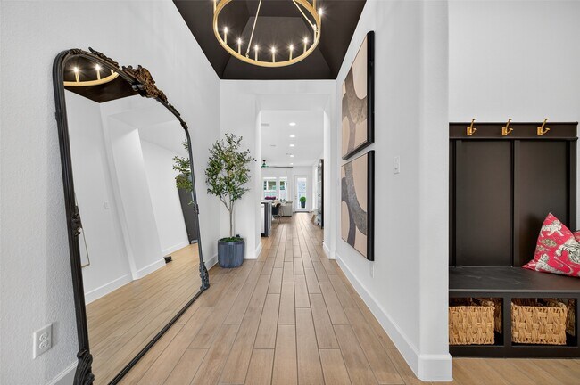 Building Photo - 19302 Seabiscuit Stable Trl